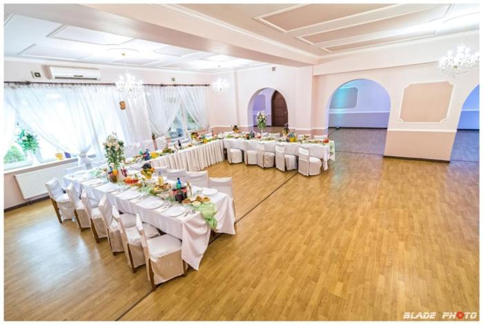 Hotel Warka Bagian luar foto